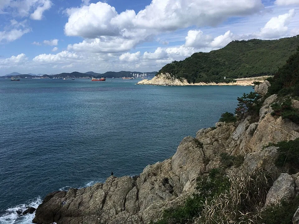 Sea cliffs at Taejongdae in Busan